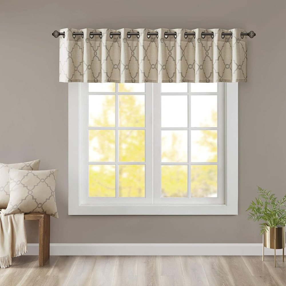MADISON PARK Saratoga Window Valance Light Filtering Beige Gray 50 x 18 NEW NIP